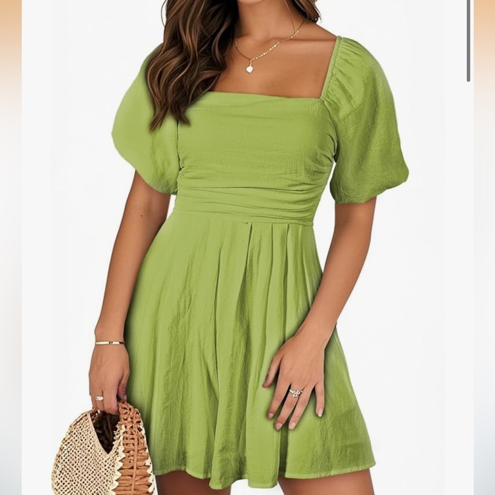 Fun Green Puff Sleeve Dress